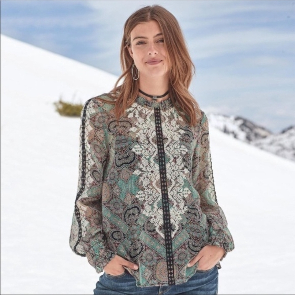 Sundance Victorian Charms‎ Top